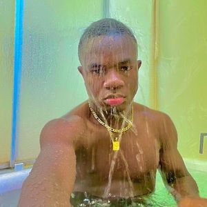 Meet your Posher, Cornelius